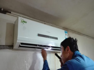 陆良格力空调电话是多少